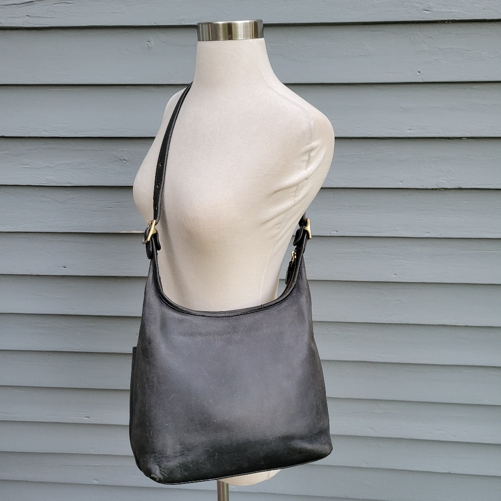 Vintage Coach 9058 Hobo Black Glovetanned Leather Zip Shoulder Bag‎ Daypack - Picture 4 of 8